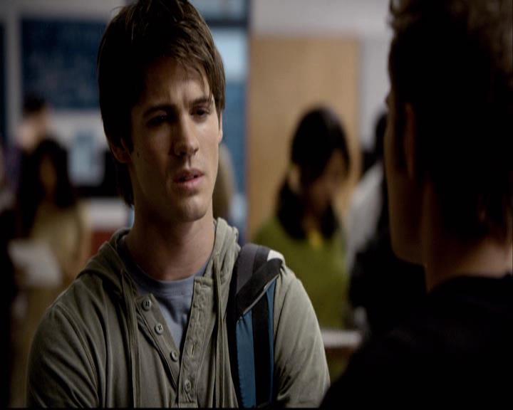 VampireDiariesWorld-dot-org_2x08Rose0277.jpg