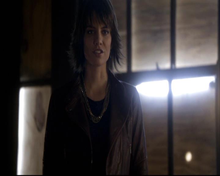 VampireDiariesWorld-dot-org_2x08Rose0335.jpg