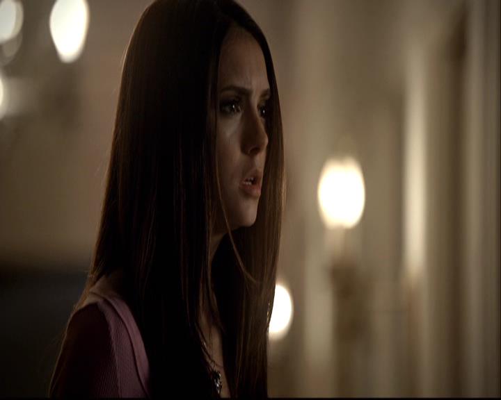 VampireDiariesWorld-dot-org_2x08Rose0485.jpg