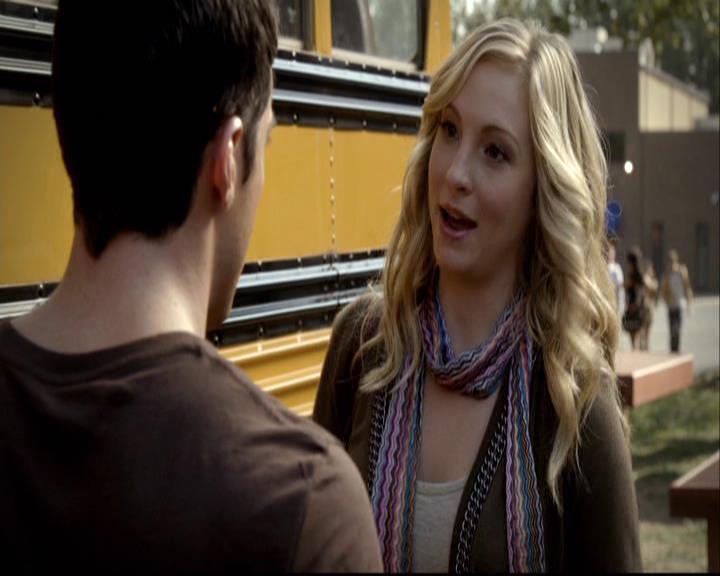 VampireDiariesWorld-dot-org_2x08Rose0630.jpg