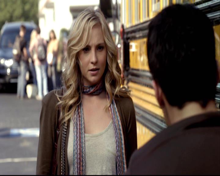VampireDiariesWorld-dot-org_2x08Rose0646.jpg
