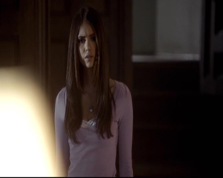 VampireDiariesWorld-dot-org_2x08Rose0890.jpg