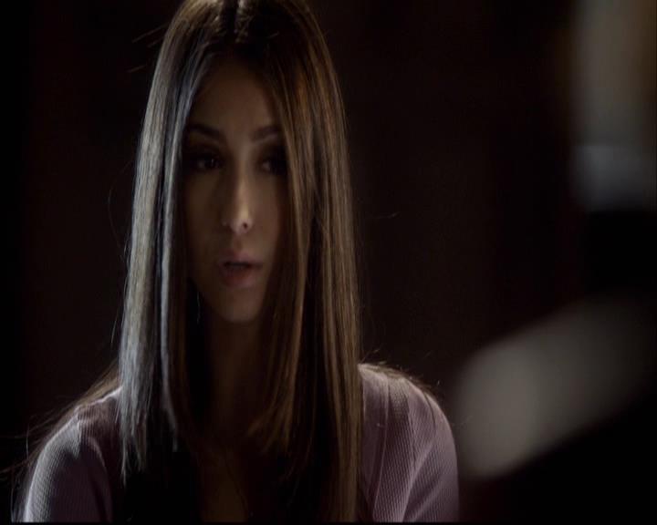 VampireDiariesWorld-dot-org_2x08Rose0933.jpg