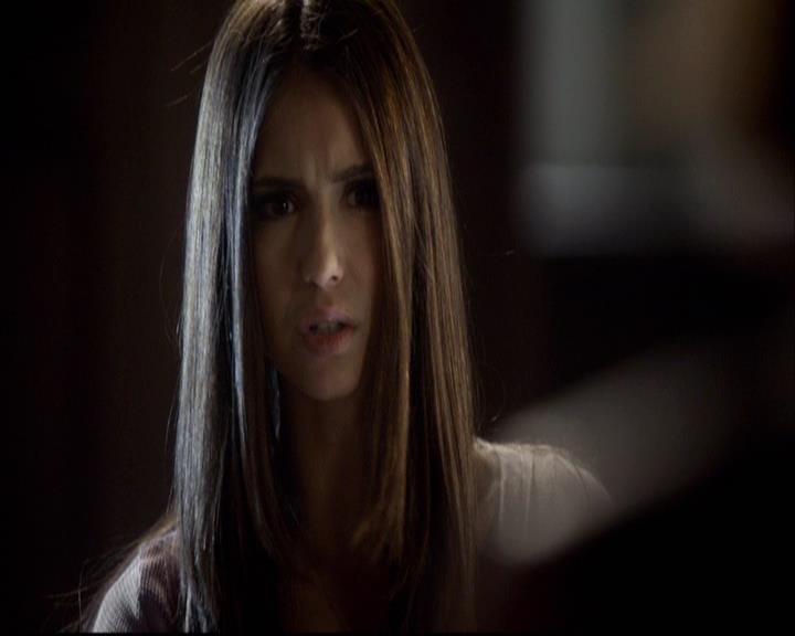 VampireDiariesWorld-dot-org_2x08Rose0934.jpg