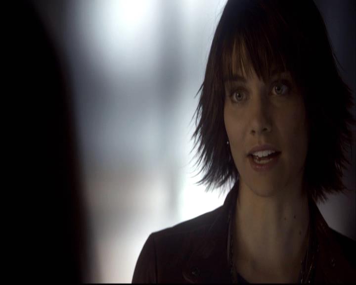 VampireDiariesWorld-dot-org_2x08Rose0942.jpg