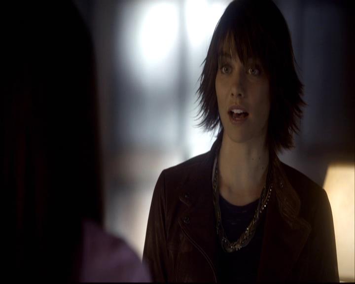 VampireDiariesWorld-dot-org_2x08Rose0948.jpg