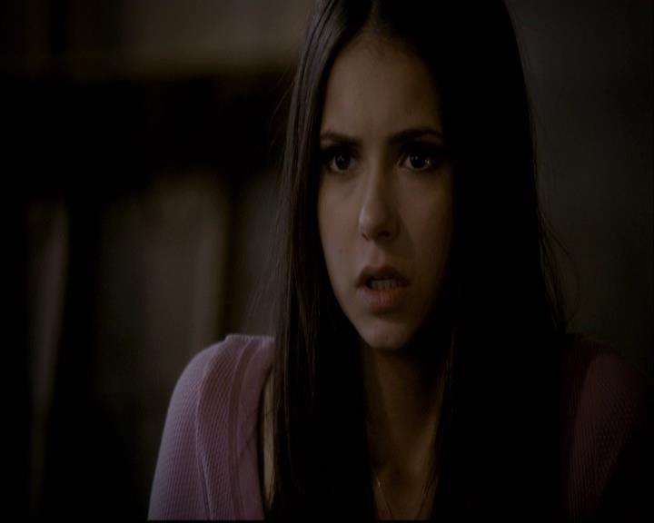 VampireDiariesWorld-dot-org_2x08Rose1325.jpg