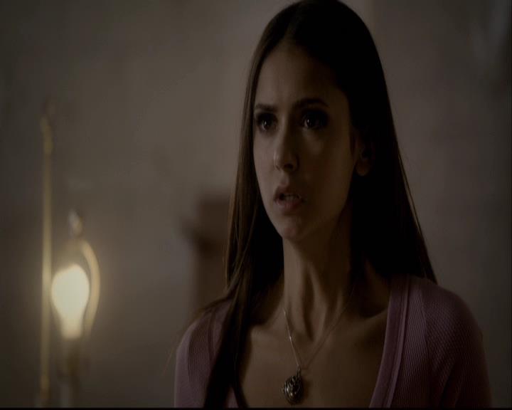 VampireDiariesWorld-dot-org_2x08Rose1448.jpg