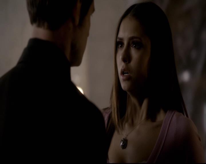 VampireDiariesWorld-dot-org_2x08Rose1453.jpg