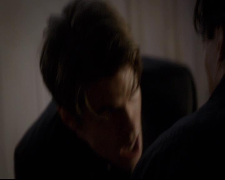 VampireDiariesWorld-dot-org_2x08Rose1746.jpg