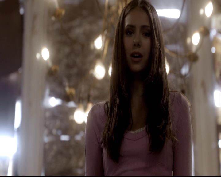 VampireDiariesWorld-dot-org_2x08Rose1761.jpg
