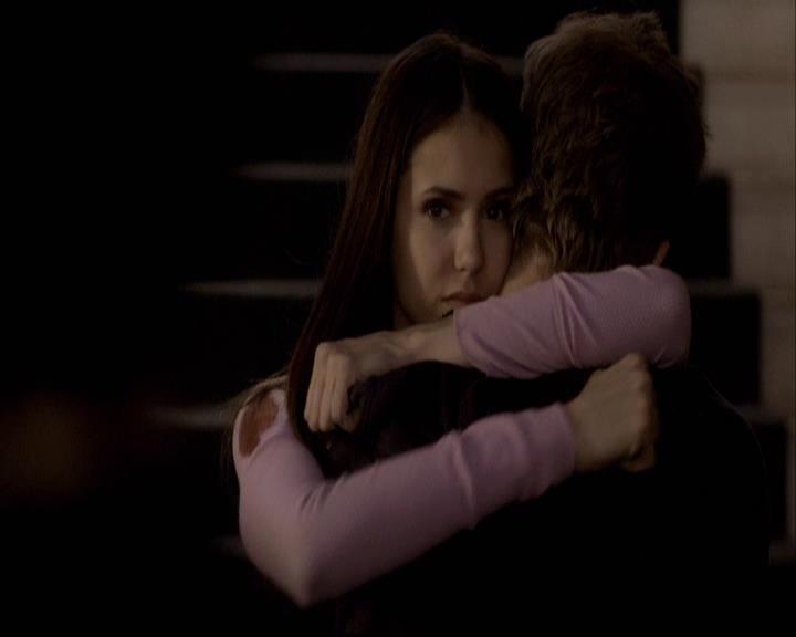 VampireDiariesWorld-dot-org_2x08Rose1780.jpg