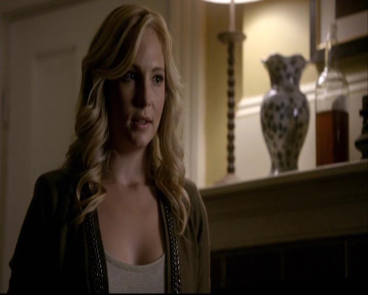 VampireDiariesWorld-dot-org_2x08Rose1966.jpg