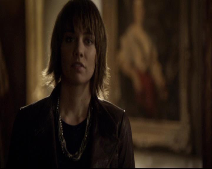 VampireDiariesWorld-dot-org_2x08Rose2081.jpg