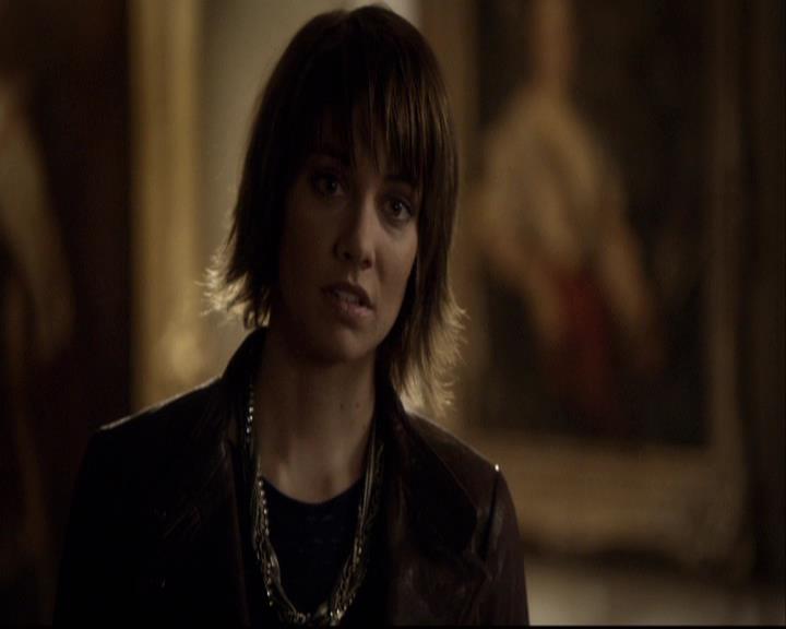 VampireDiariesWorld-dot-org_2x08Rose2085.jpg