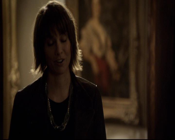 VampireDiariesWorld-dot-org_2x08Rose2089.jpg