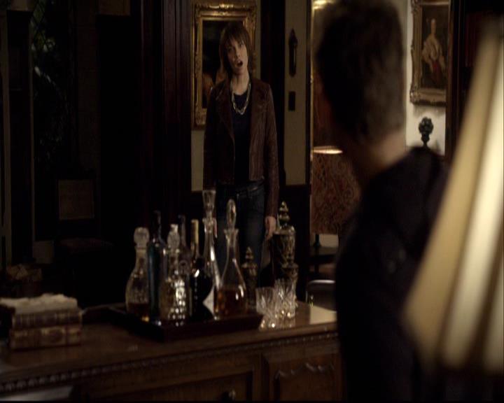 VampireDiariesWorld-dot-org_2x08Rose2095.jpg