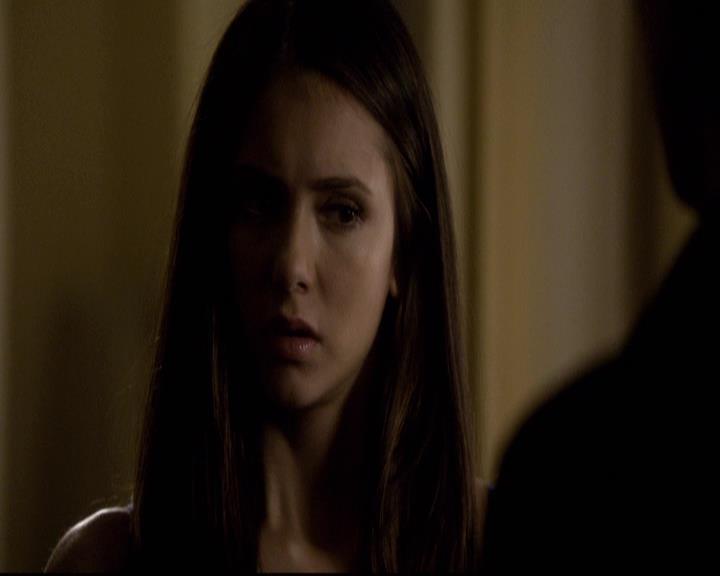 VampireDiariesWorld-dot-org_2x08Rose2169.jpg