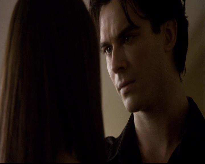 VampireDiariesWorld-dot-org_2x08Rose2213.jpg