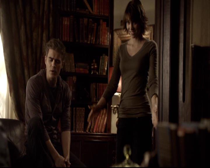 VampireDiariesWorld-dot-org_2x09Katerine0116.jpg