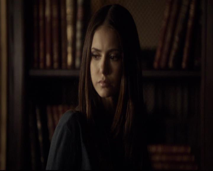 VampireDiariesWorld-dot-org_2x09Katerine0155.jpg