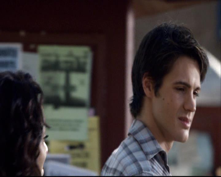 VampireDiariesWorld-dot-org_2x09Katerine0194.jpg