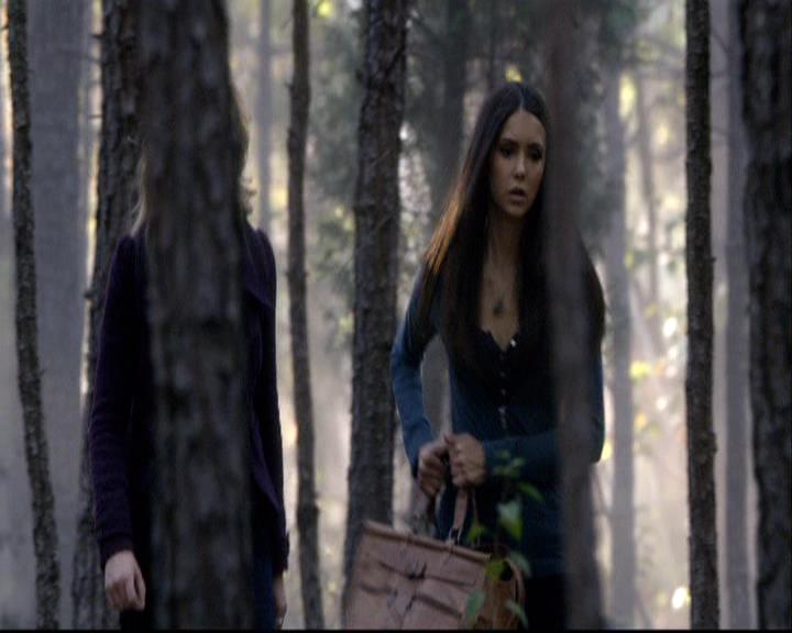 VampireDiariesWorld-dot-org_2x09Katerine0241.jpg