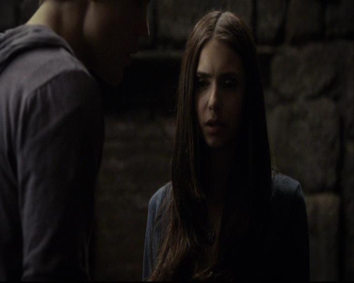 VampireDiariesWorld-dot-org_2x09Katerine1720.jpg