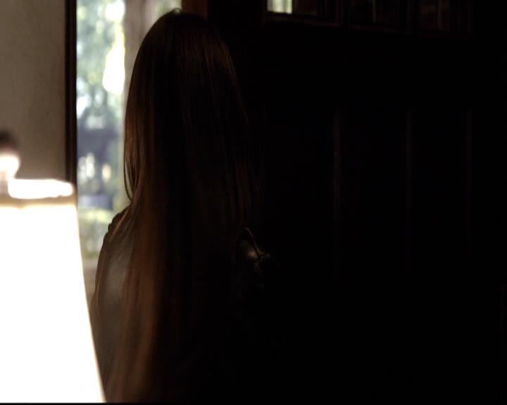 VampireDiariesWorld-dot-org_2x10TheSacrifce0435.jpg