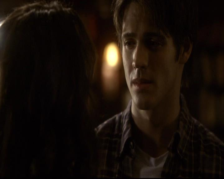 VampireDiariesWorld-dot-org_2x10TheSacrifce1012.jpg