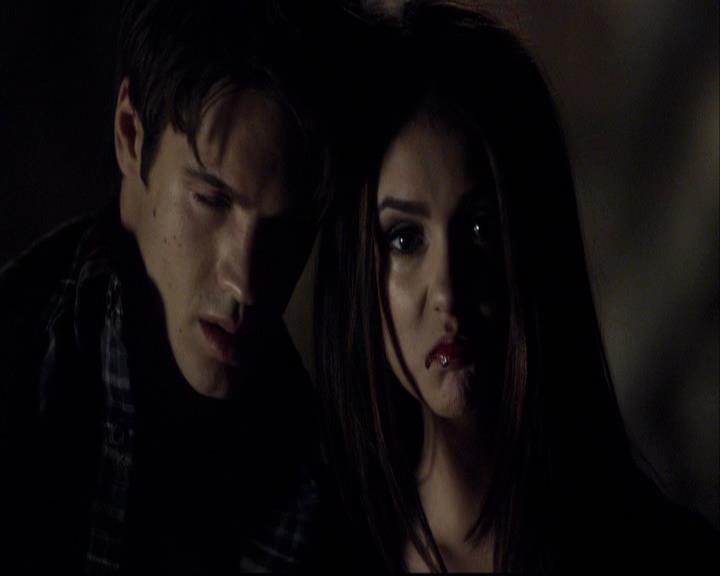 VampireDiariesWorld-dot-org_2x10TheSacrifce1319.jpg