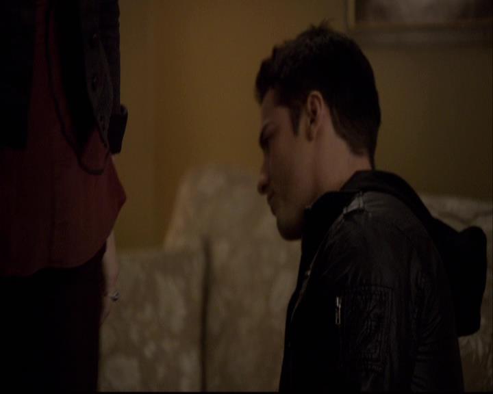 VampireDiariesWorld-dot-org_2x10TheSacrifce1823.jpg