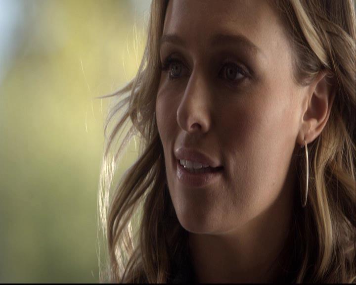 VampireDiariesWorld-dot-org_2x11ByTheLightOfTheMoon0272.jpg