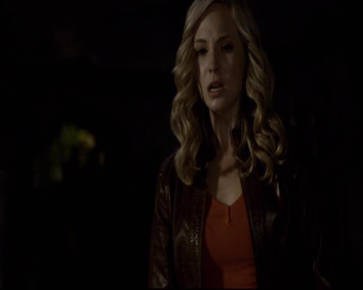 VampireDiariesWorld-dot-org_2x11ByTheLightOfTheMoon1485.jpg