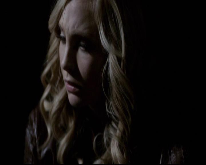 VampireDiariesWorld-dot-org_2x11ByTheLightOfTheMoon1653.jpg