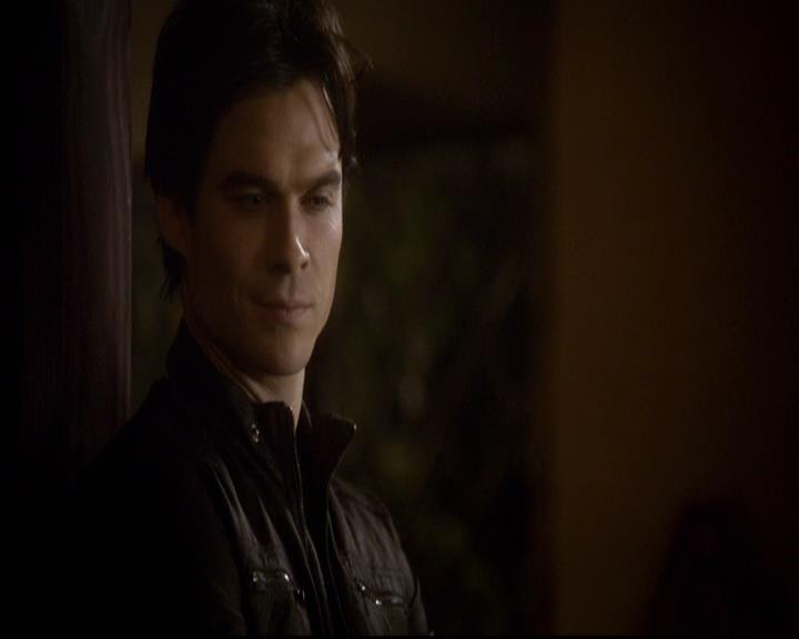 VampireDiariesWorld-dot-org_2x11ByTheLightOfTheMoon1725.jpg