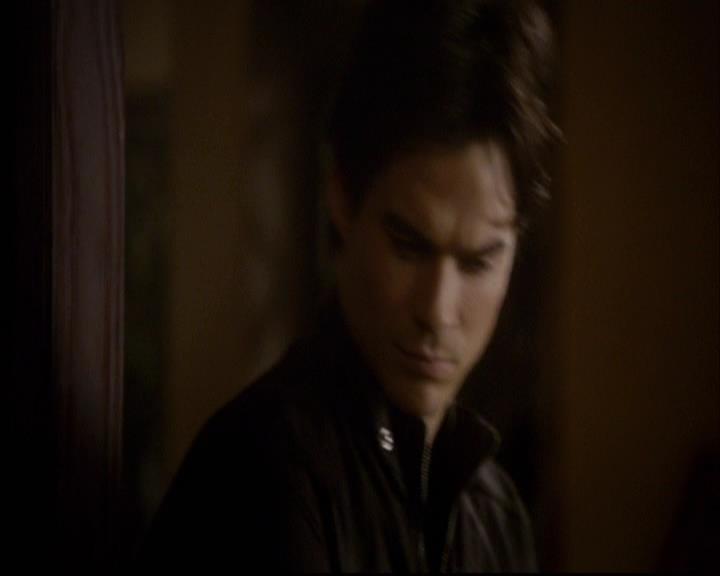 VampireDiariesWorld-dot-org_2x11ByTheLightOfTheMoon1734.jpg