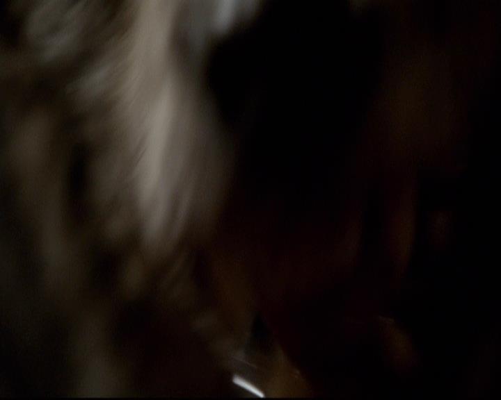 VampireDiariesWorld-dot-org_2x11ByTheLightOfTheMoon1759.jpg
