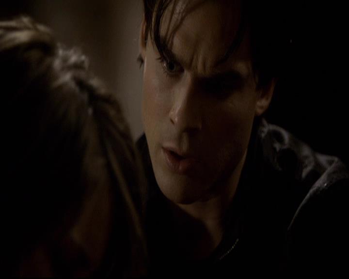 VampireDiariesWorld-dot-org_2x11ByTheLightOfTheMoon1772.jpg