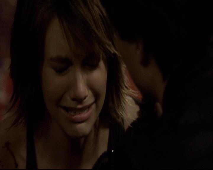 VampireDiariesWorld-dot-org_2x11ByTheLightOfTheMoon1782.jpg