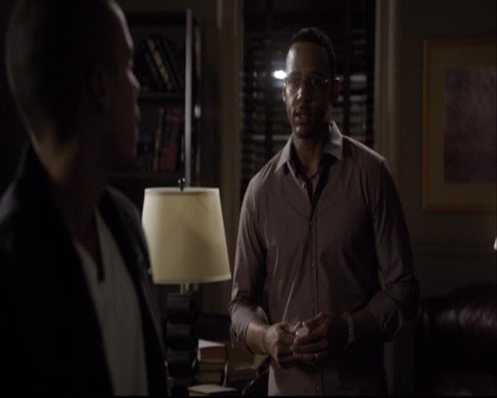VampireDiariesWorld-dot-org_2x11ByTheLightOfTheMoon1830.jpg
