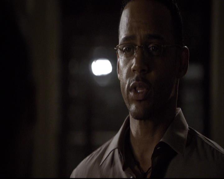 VampireDiariesWorld-dot-org_2x11ByTheLightOfTheMoon1832.jpg
