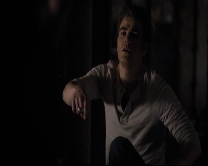 VampireDiariesWorld-dot-org_2x11ByTheLightOfTheMoon1876.jpg