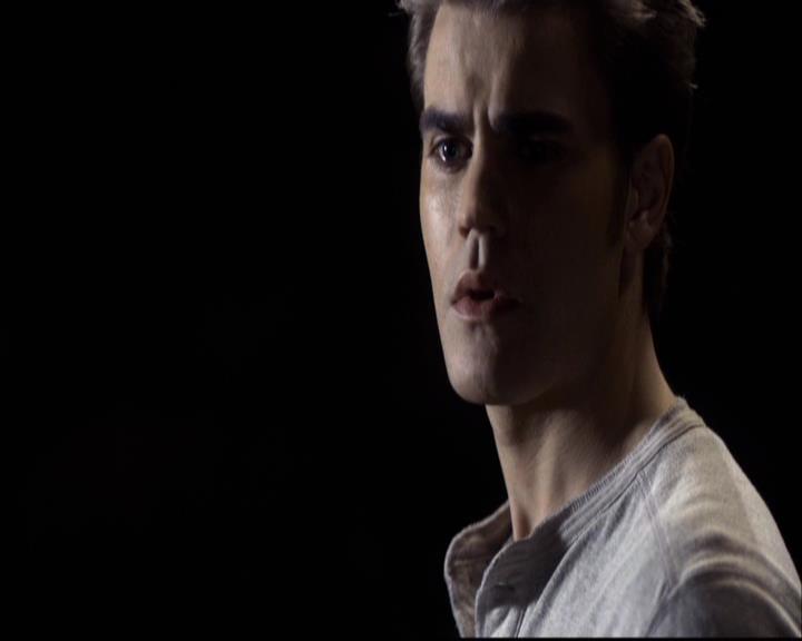 VampireDiariesWorld-dot-org_2x11ByTheLightOfTheMoon2014.jpg