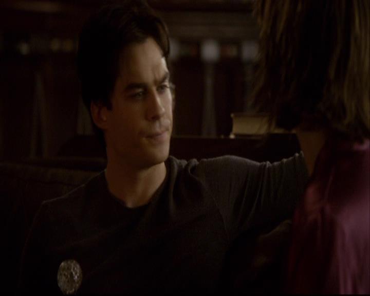 VampireDiariesWorld-dot-org_2x11ByTheLightOfTheMoon2169.jpg