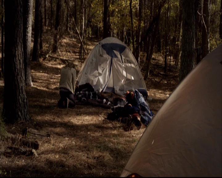 VampireDiariesWorld-dot-org_2x12TheDecent0067.jpg
