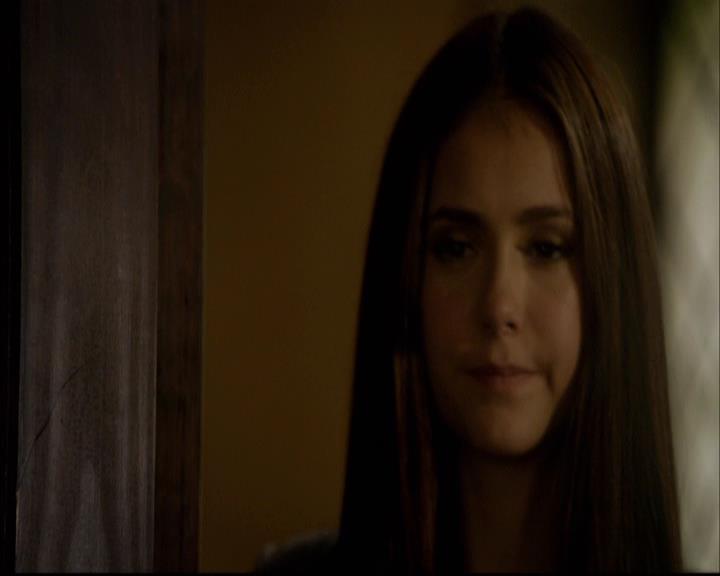 VampireDiariesWorld-dot-org_2x12TheDecent0307.jpg