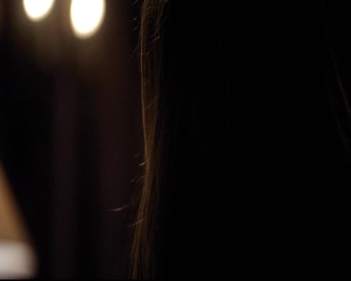VampireDiariesWorld-dot-org_2x12TheDecent0637.jpg