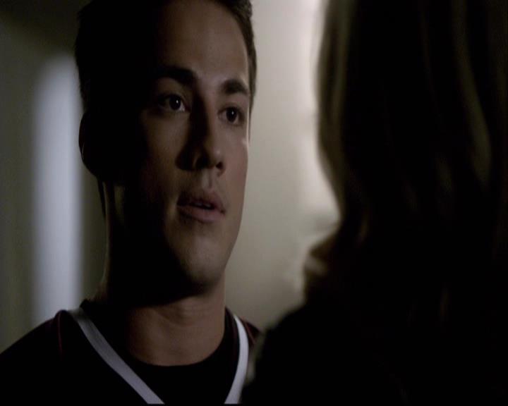 VampireDiariesWorld-dot-org_2x12TheDecent1606.jpg
