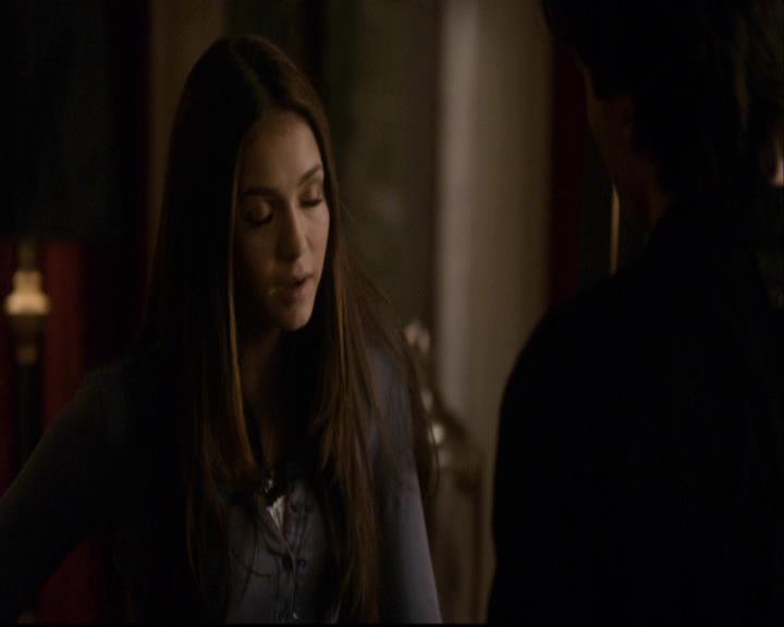 VampireDiariesWorld-dot-org_2x12TheDecent2013.jpg